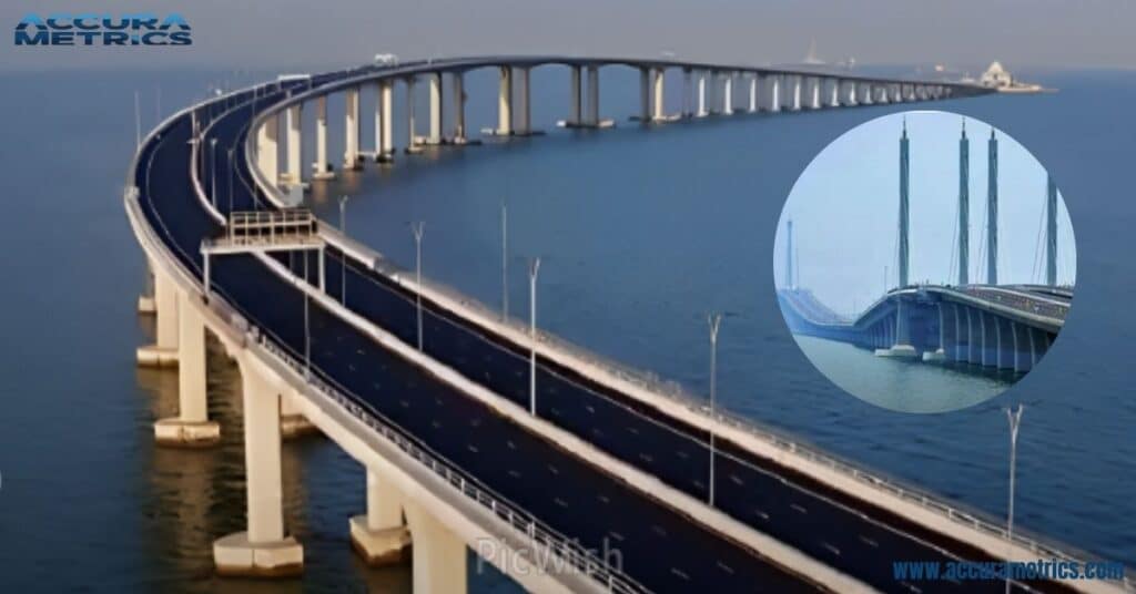 Weinan Weihe Grand Bridge over the Wei River, listed among the longest bridges worldwide.